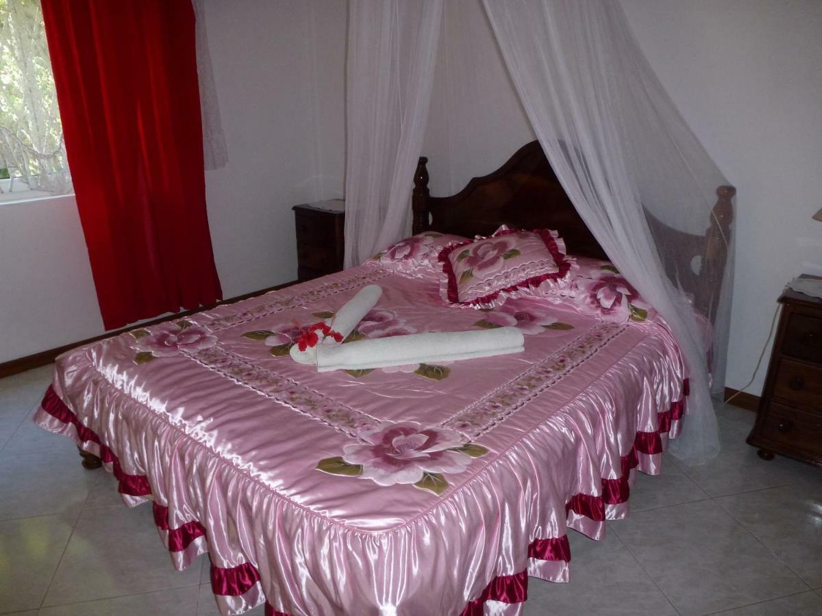 Chez Muriel Anse Volbert Village 외부 사진